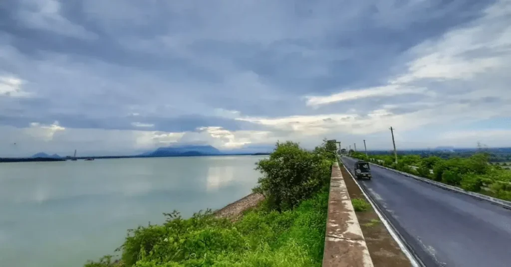 Tenughat Dam