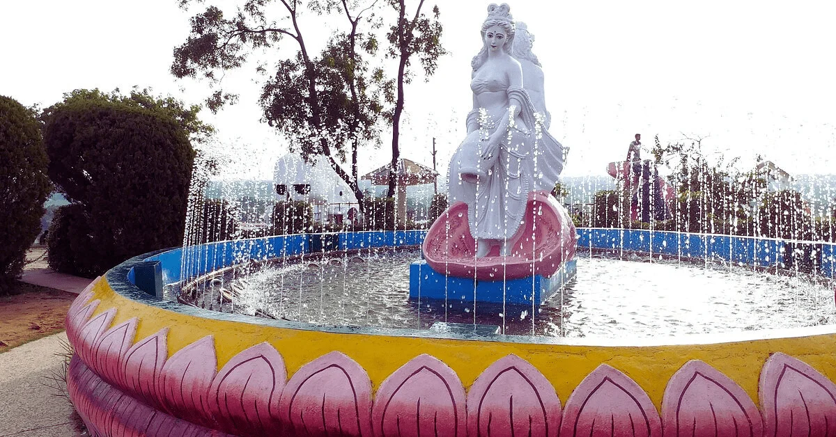 Nandan Park & Pahar Children's Park in Deoghar District-min