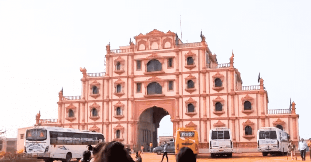 main Gate of New Jain Temple Giridih district