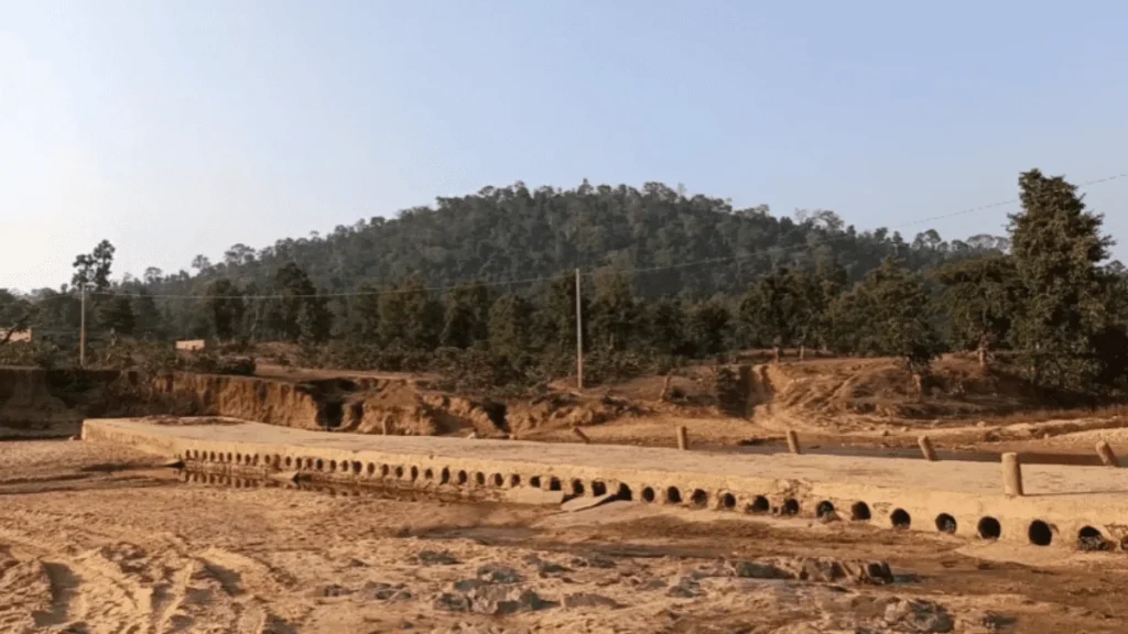 sukri river in Tattapani Latehar