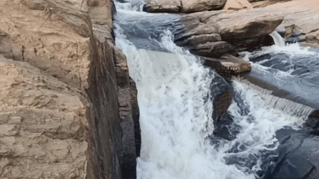 waterfall in khunti district