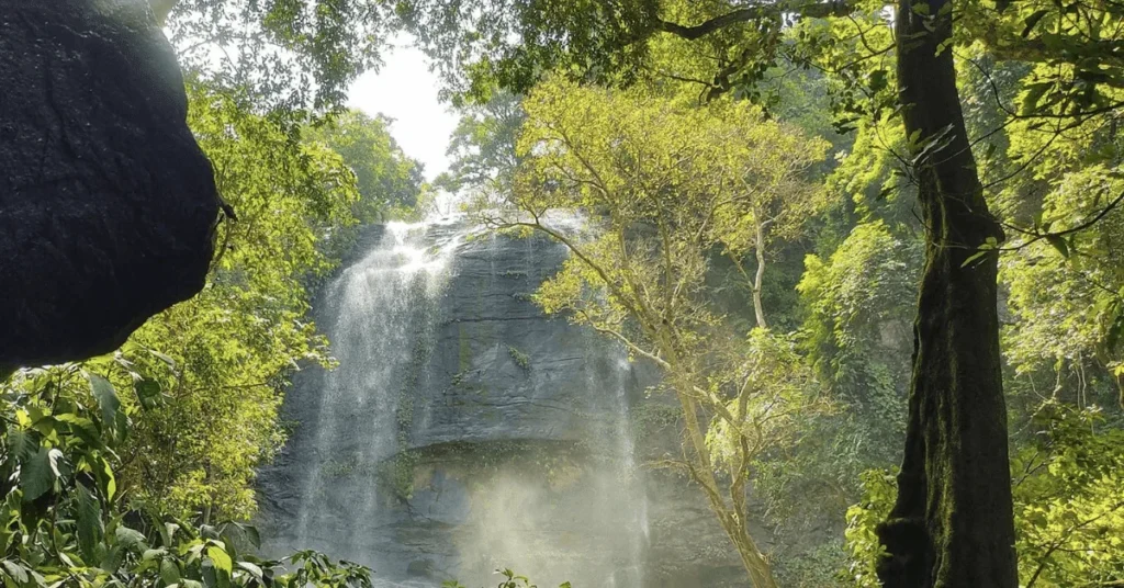 Dhardharia Waterfalls lohardaga jharkhand