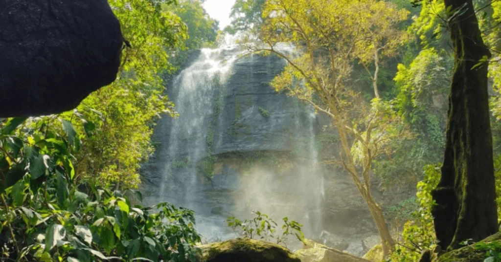 Dhardharia Waterfalls lohardaga jharkhand