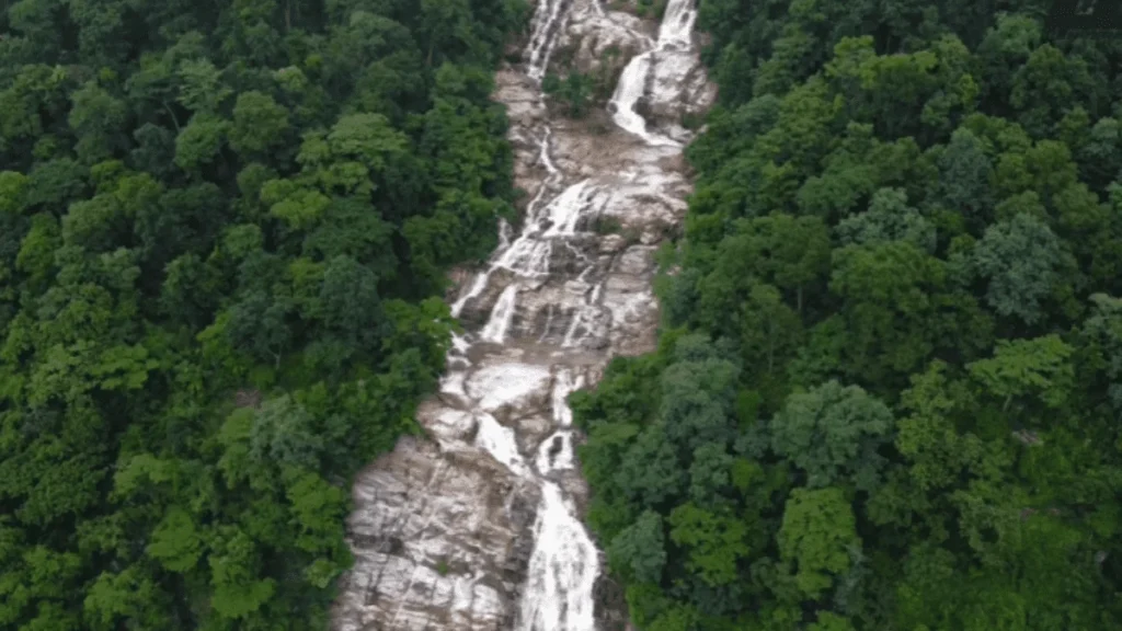 lawapani waterfalls view