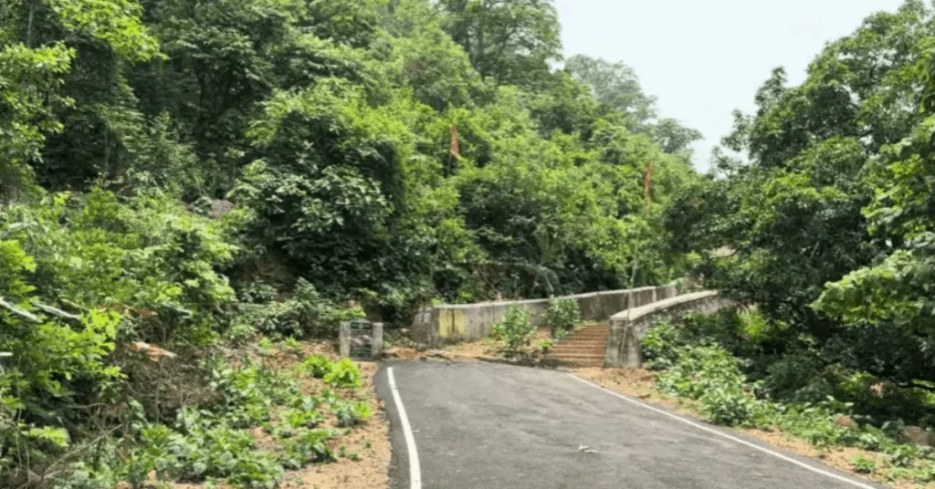 main ladder gate of Kanchangarh cave