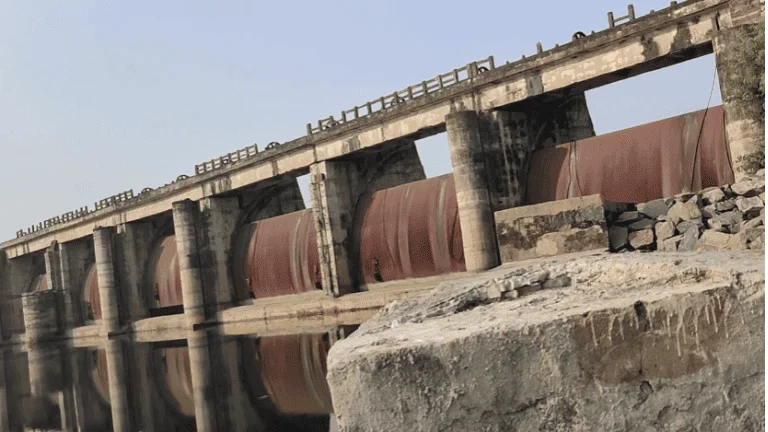 Water Gate of Batane Dam palamu