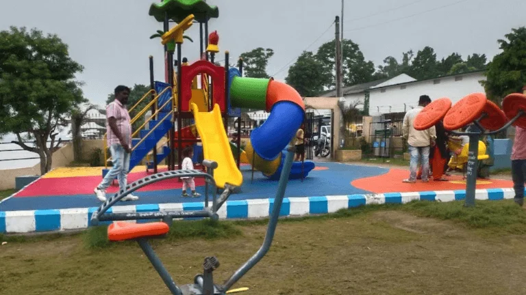 children park near Koyal River Fronts palamu