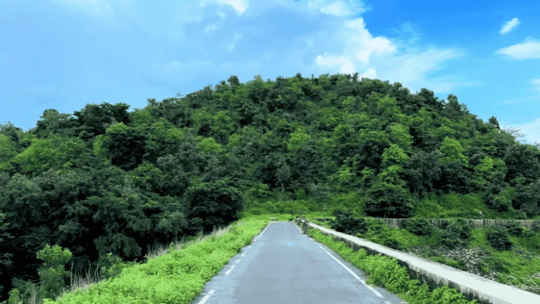 malay dam natural view road