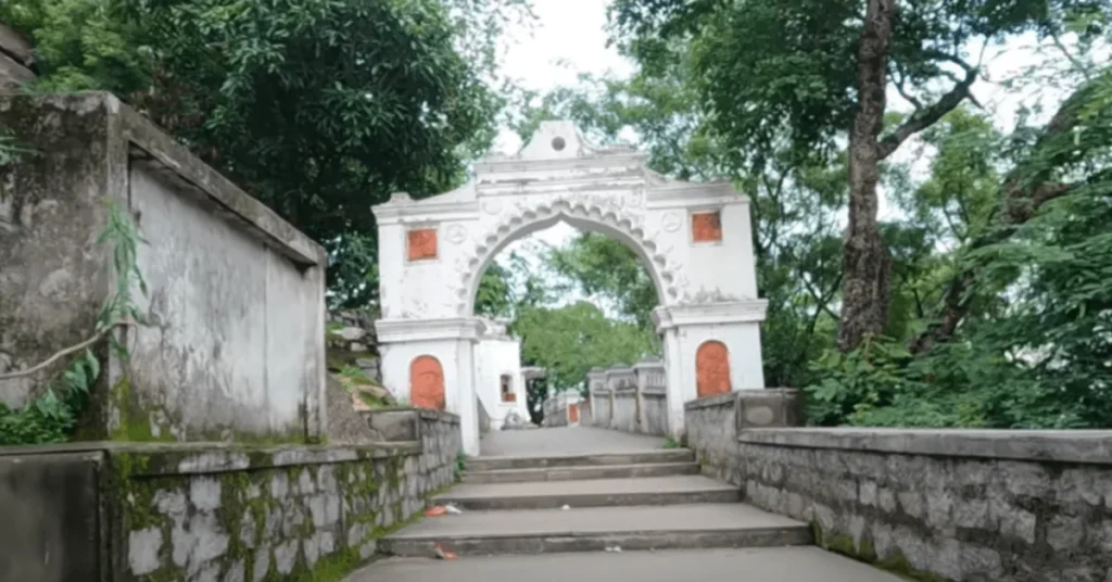 main gate of Tagore Hill Ranchi Jharkhand