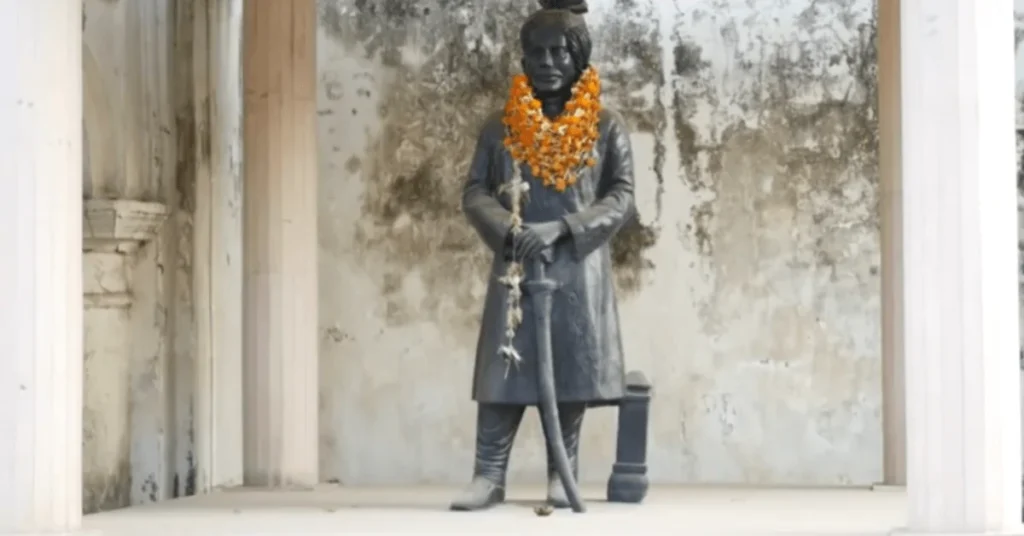 King of seraikela statue