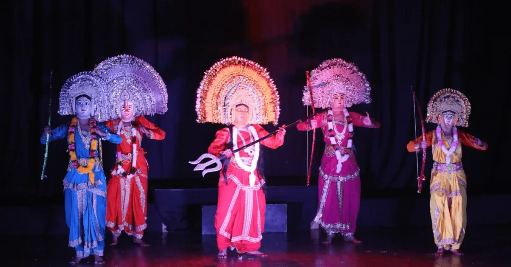 coltural dance in seraikela kharsawa